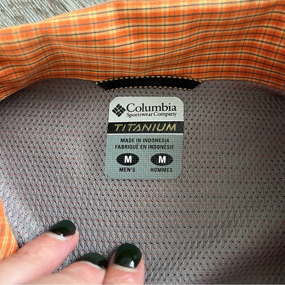 Columbia button down - Picture 3 of 5